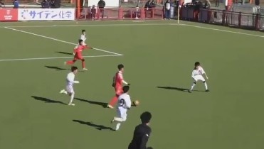  ??沖擊冠軍！中國(guó)足球小將5-0大勝鹿島鹿角，決賽將踢浦和紅鉆