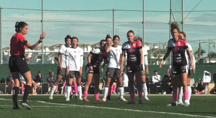  唐佳麗梅開二度、邵子欽破門，中國女足3-2擊敗Alhama俱樂部女足