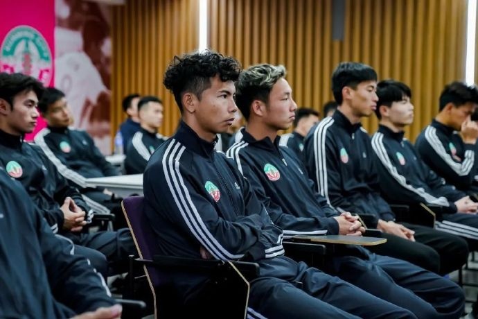  出征中乙！昆明城星足球俱樂部11日舉行新賽季見面會暨出征儀式
