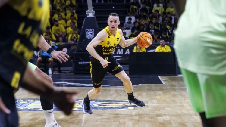  NBA初代老六，42歲進(jìn)入生涯巔峰？！